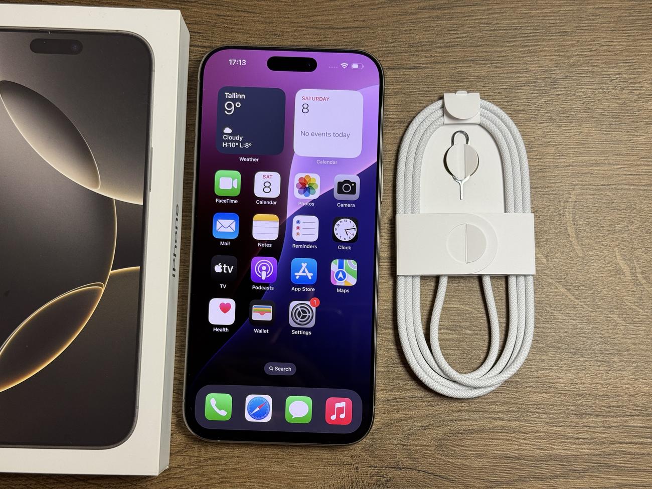 7e5d60ef0480e3cb50740ac0e7644bd70eb92f57 large