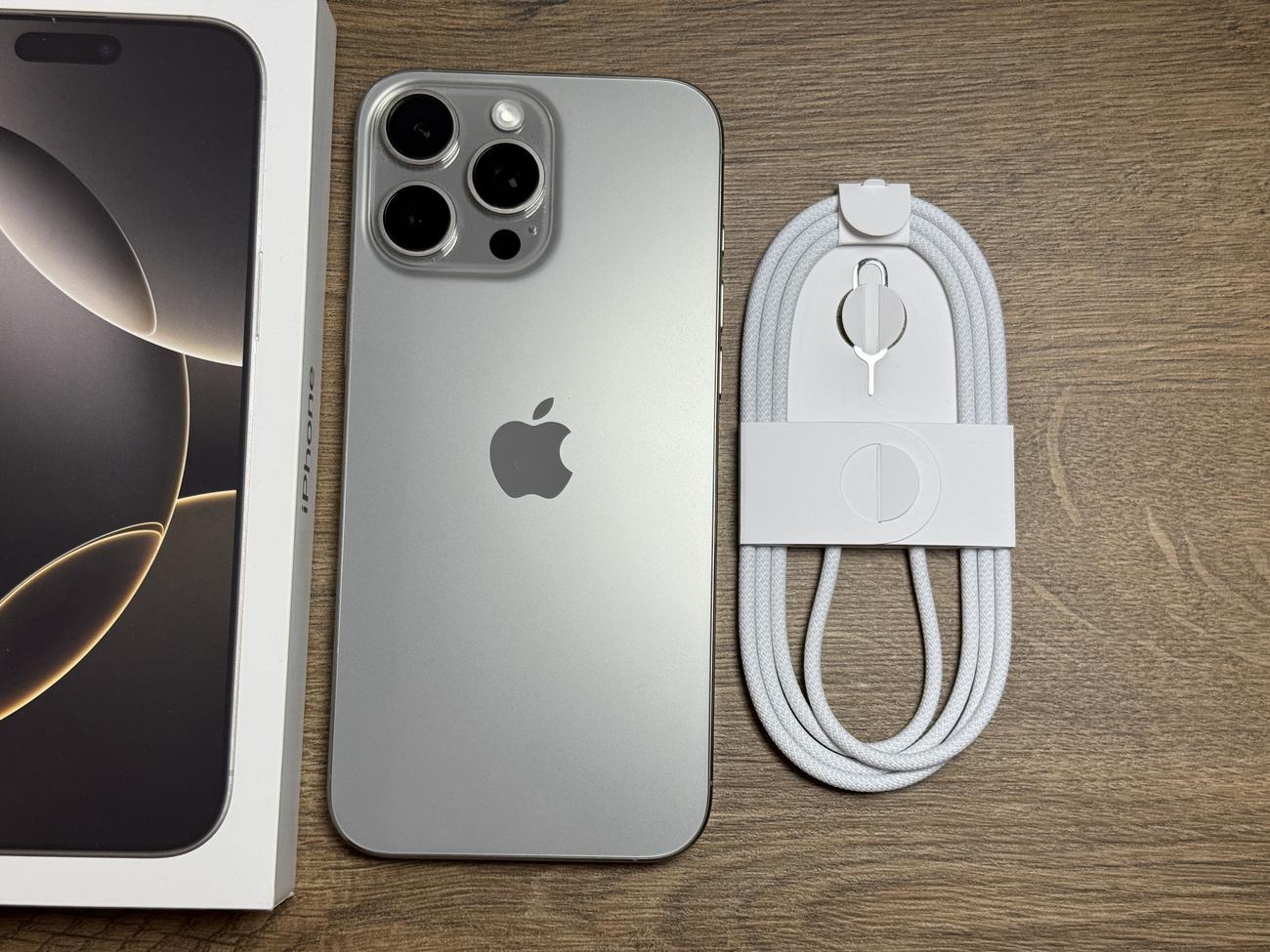 58756352df76152c336182119968fd3fa30cba47 large