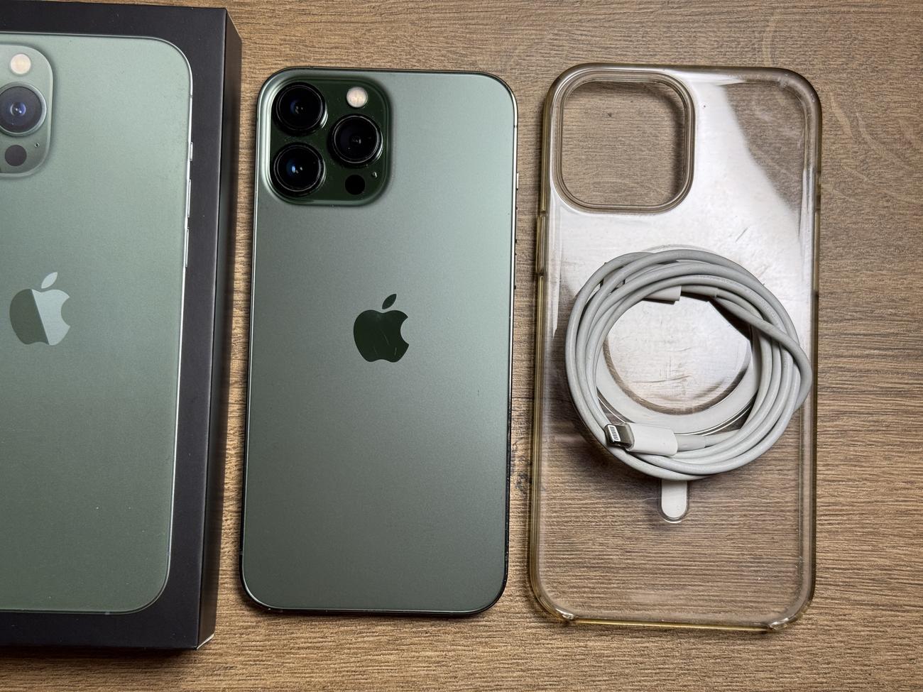 53eea321c68a3159fd2d07bb92170804f031e5c2 large