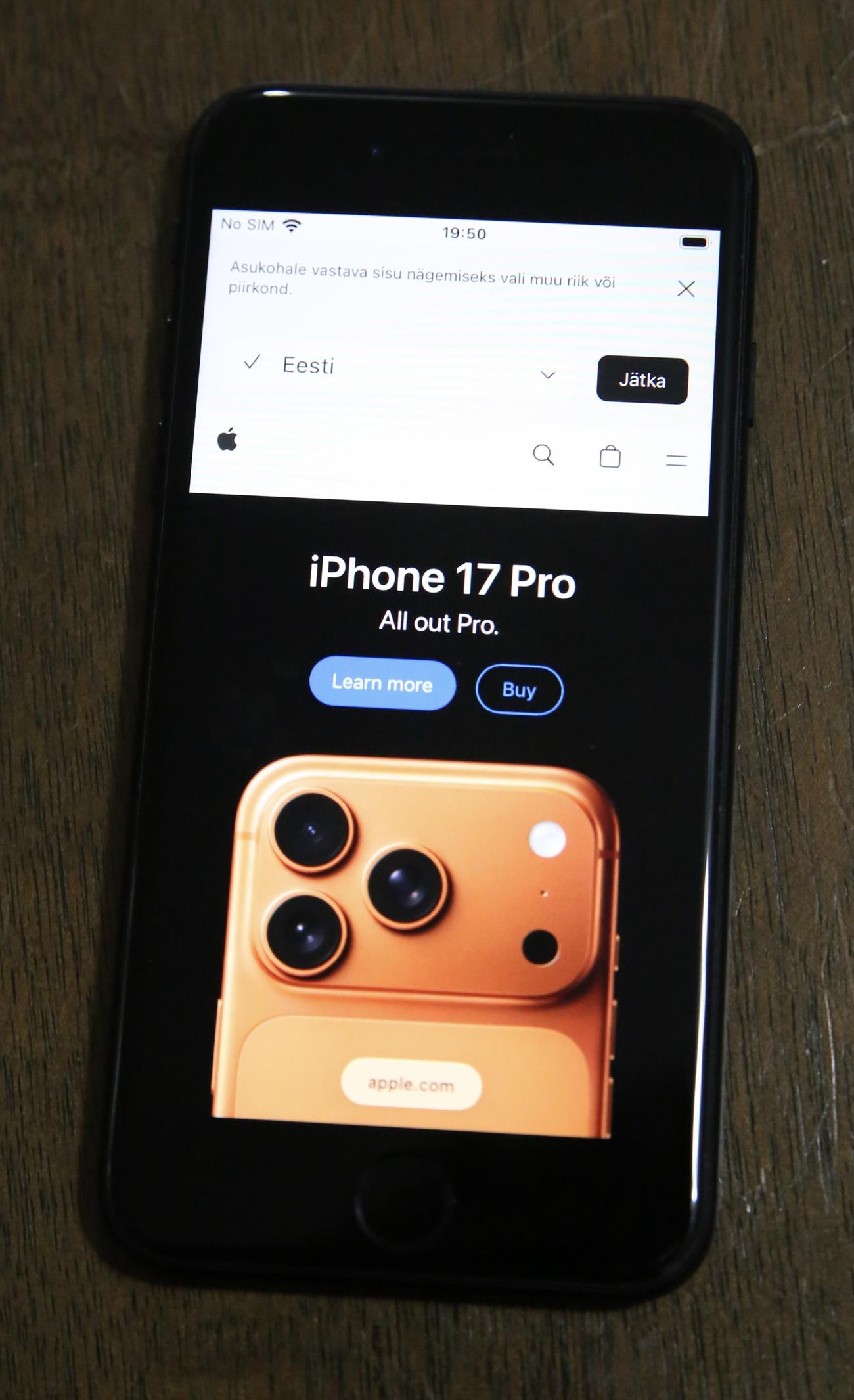 5cc64ea3224e69d53aaf035361c3834a7f803c64 large