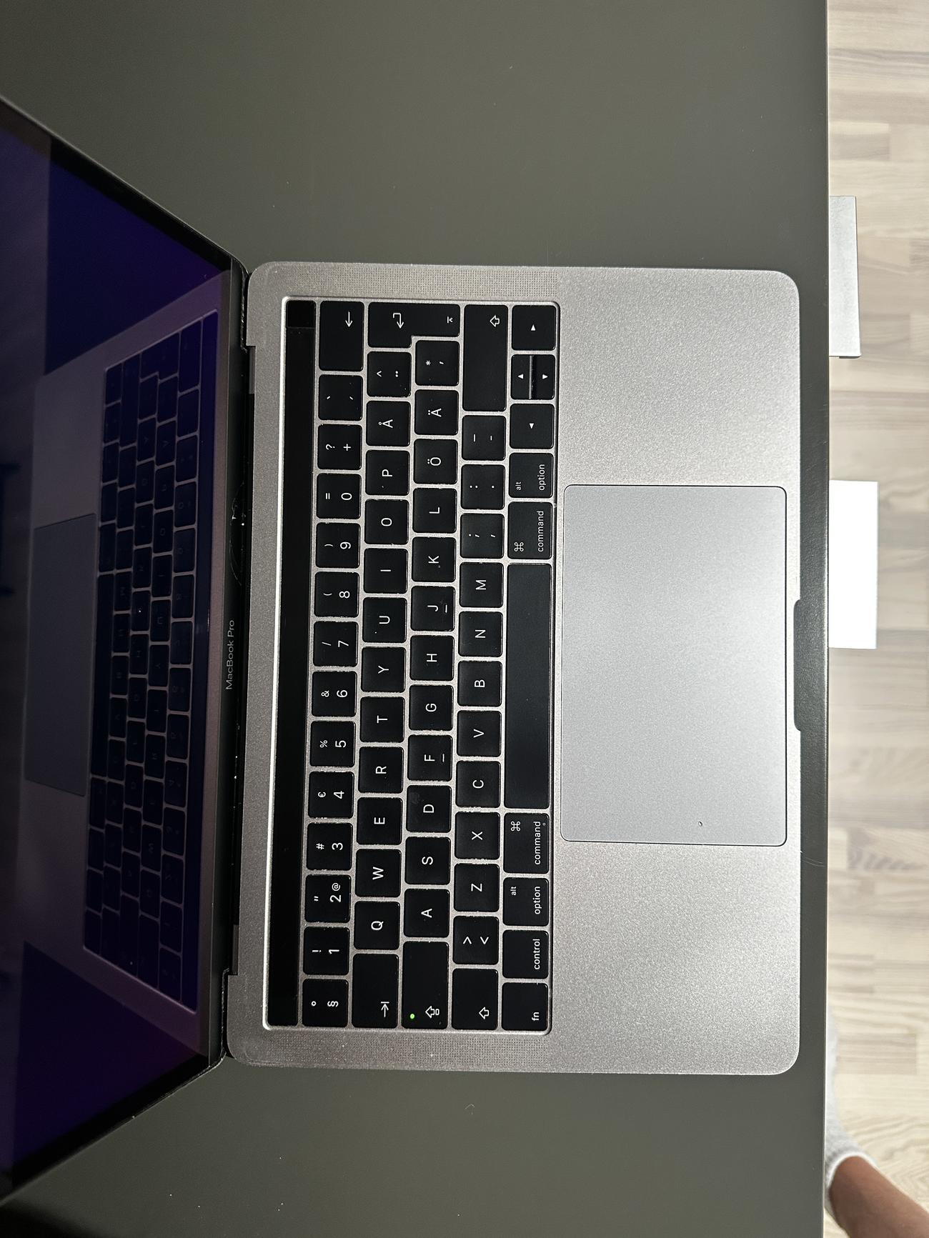 00825ed6ce45db936067f8871ec4b91de8105cfe large