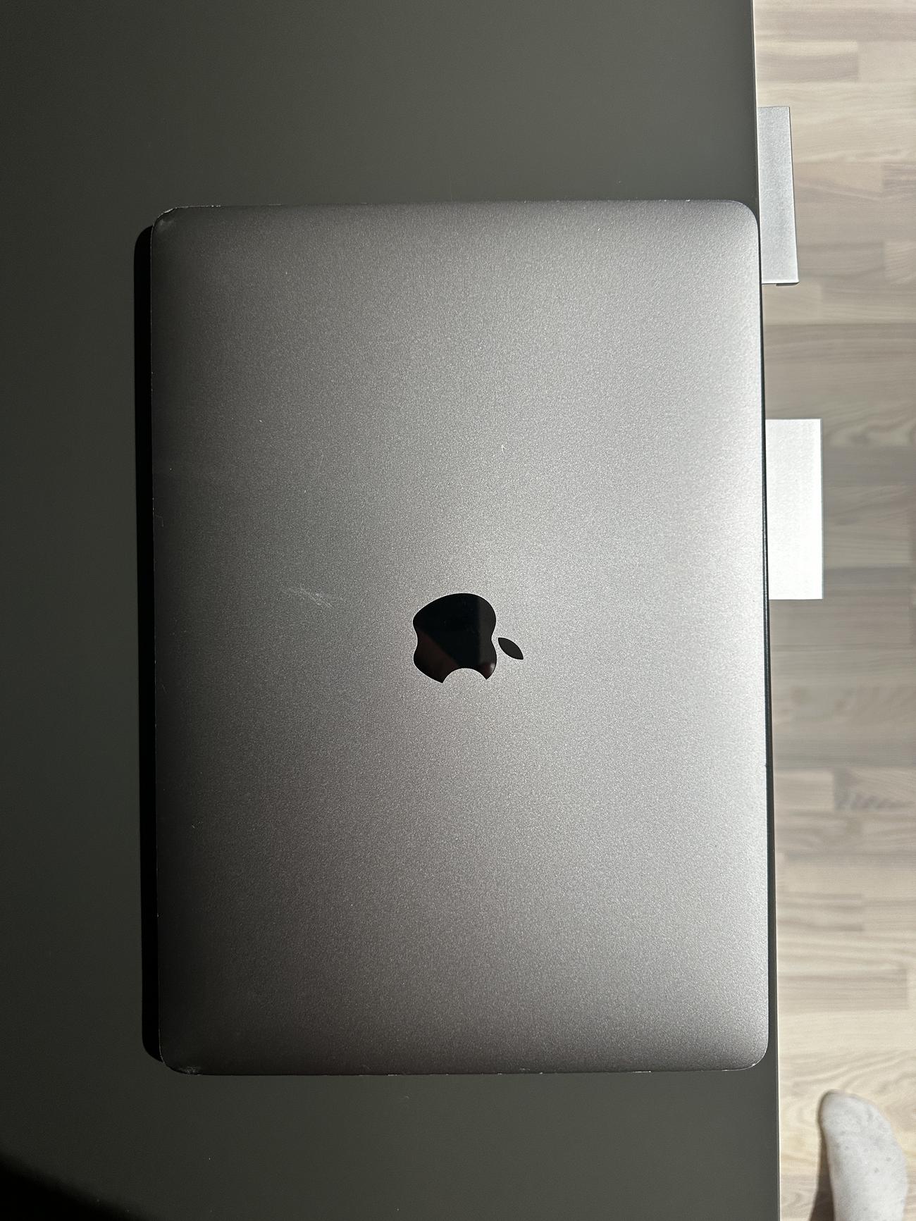 05b945d831efee56f1d4406999fd218f40012b02 large