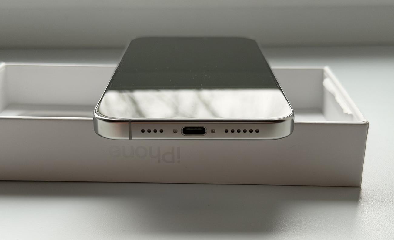 B955e6fe0be7cdea3056c677a3bb1e9f92732206 large