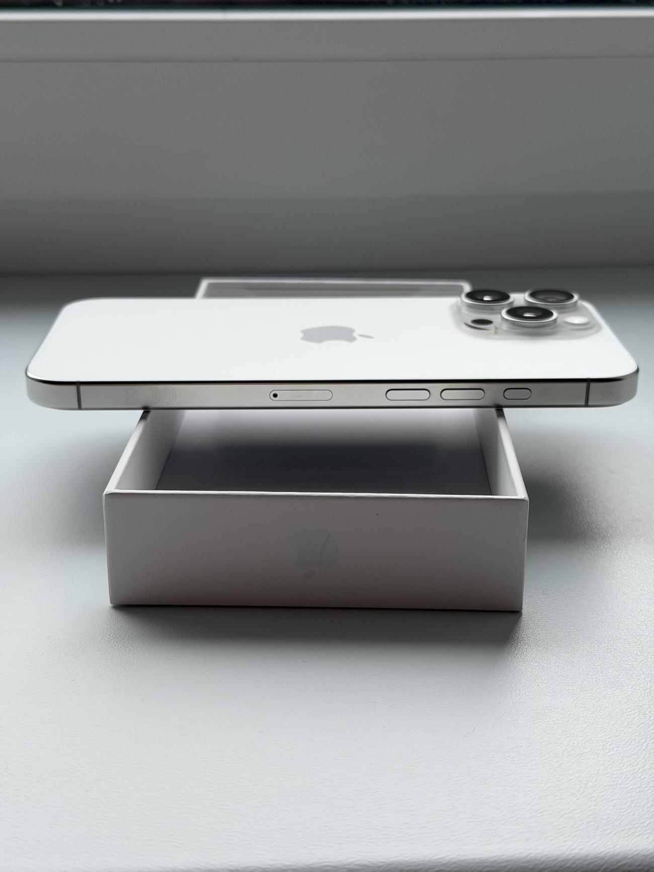 33121bbe775045c3768f3a36a9542c8d5614a2a2 large