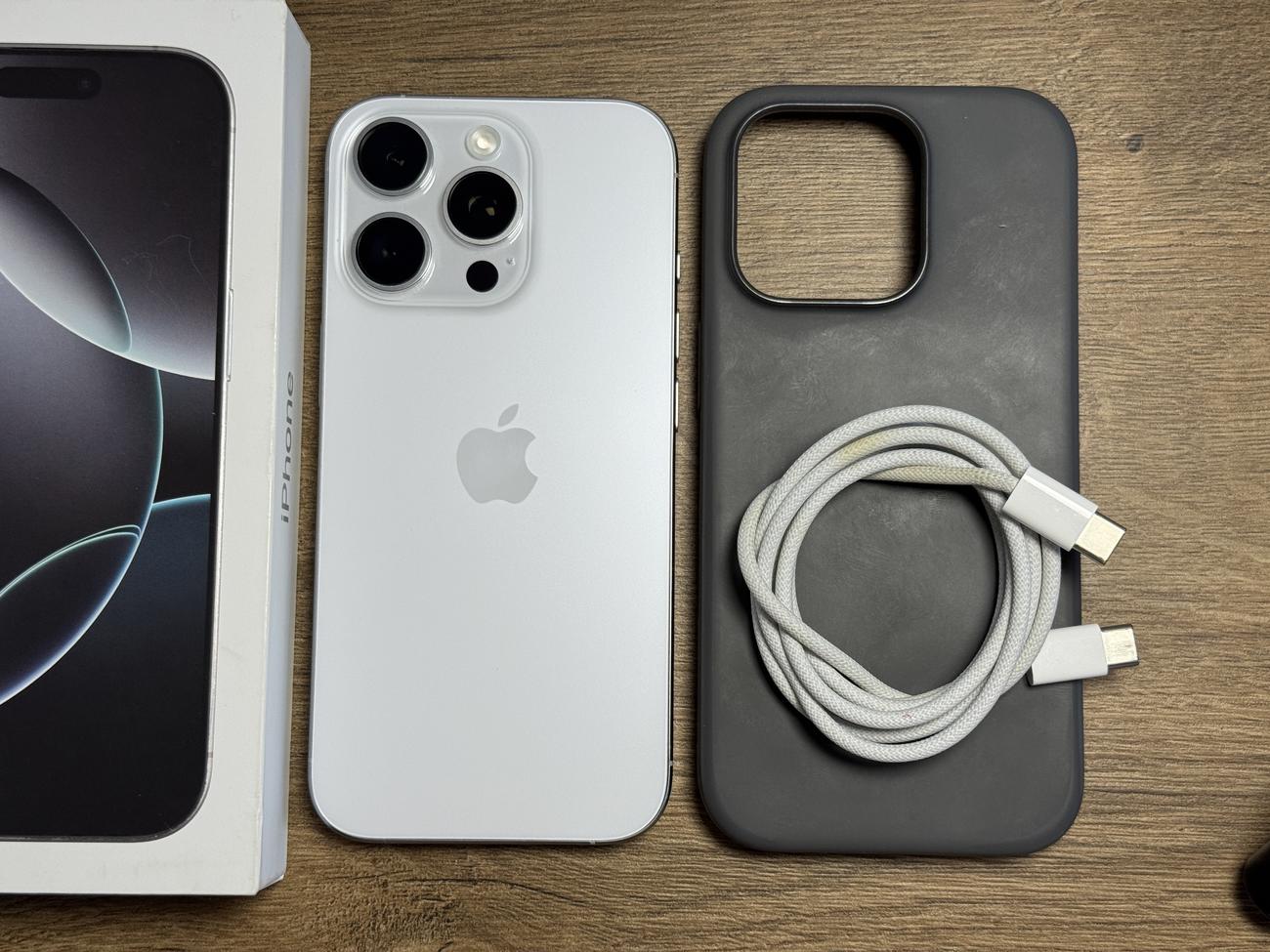 D83c57bc58177a03963f63c13ac084d79ddcf532 large