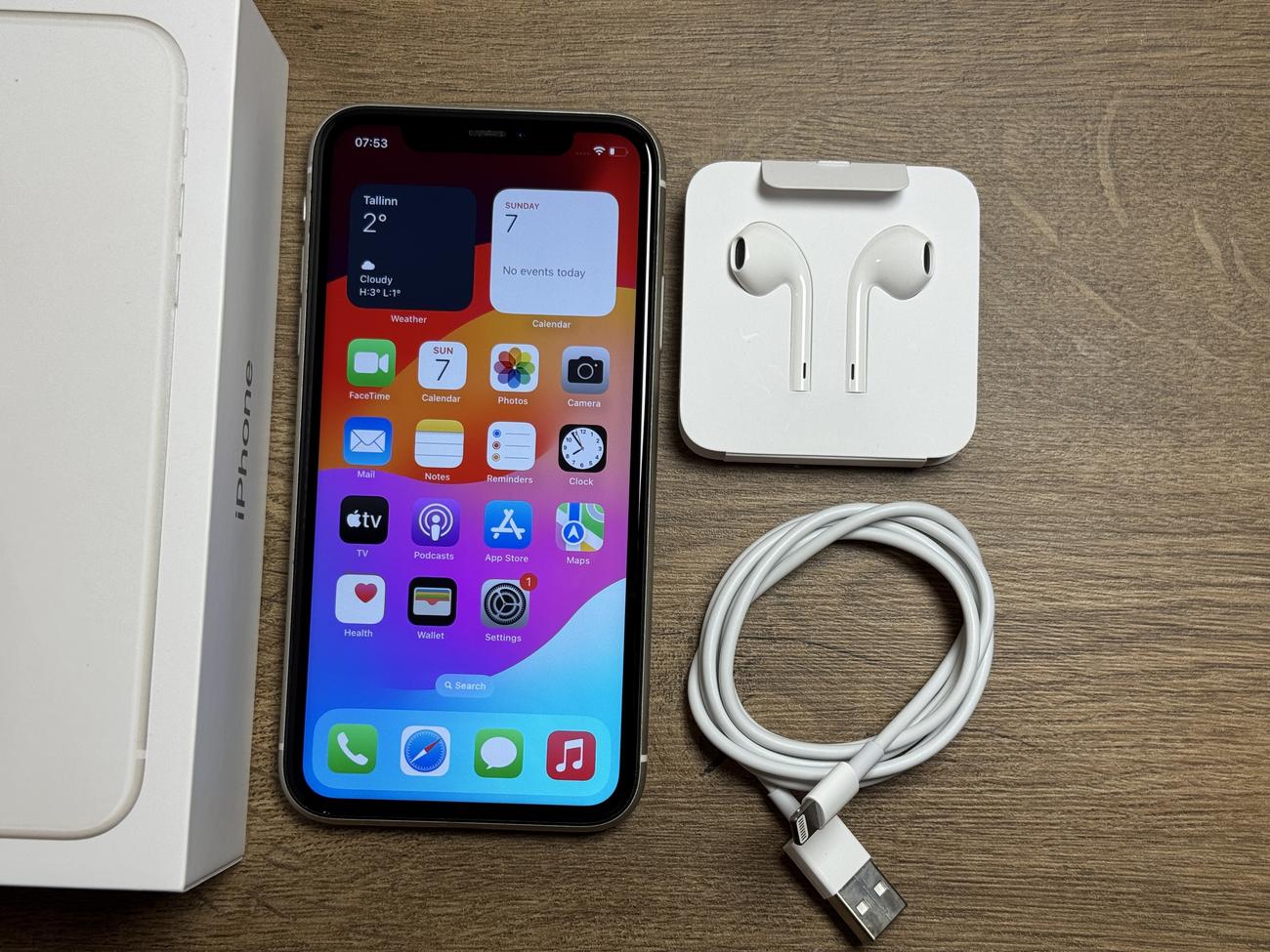 57d3157d3497dc73eed4cfc9719fb94bf73bb402 large