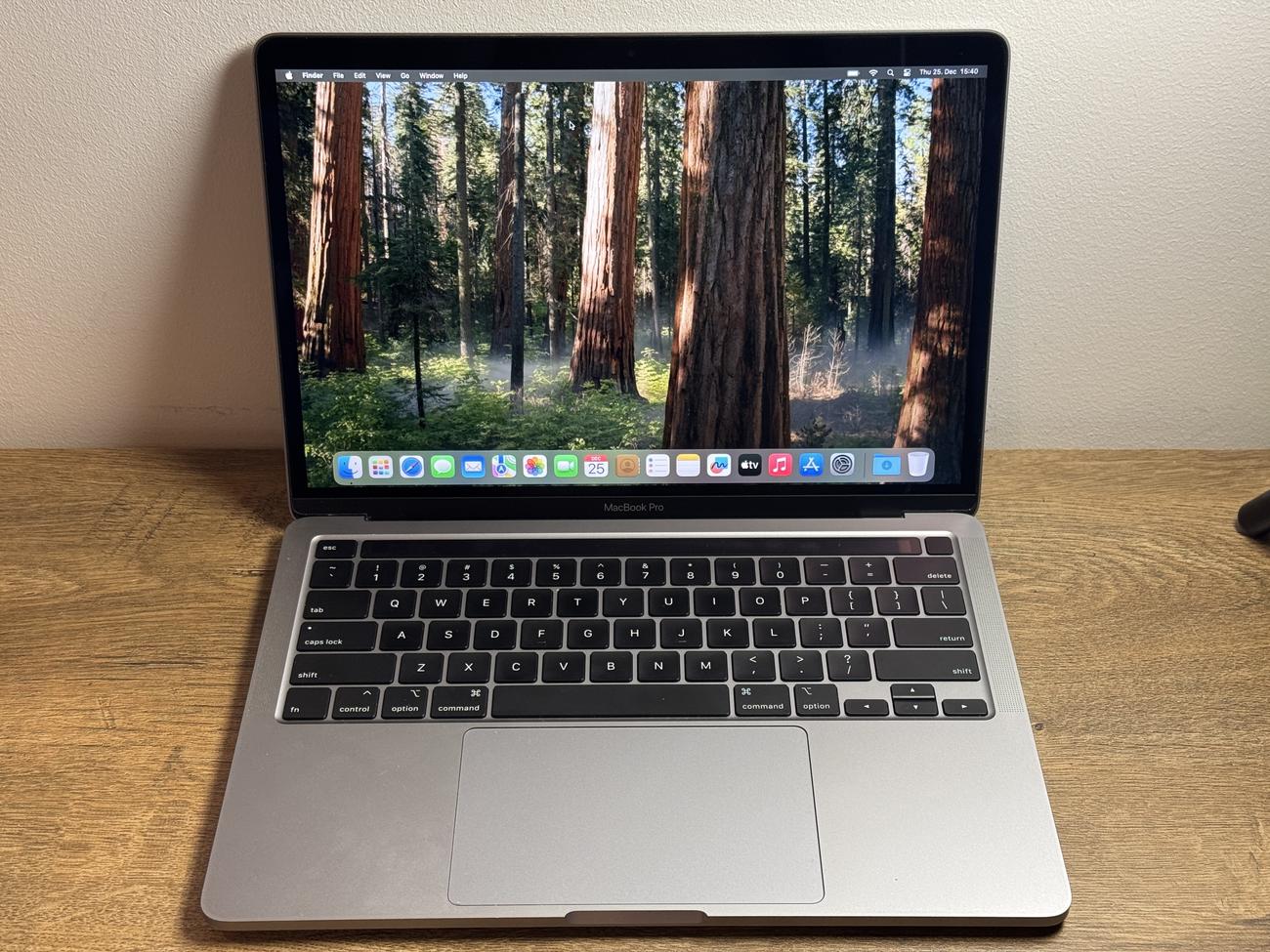 323d4b6fe69c43bbd2f2c1ef24ad60efb1393f28 large