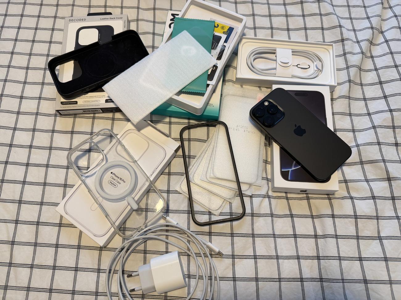 6e2b4255de0370b1fa05da9e50b94ad352c4460f large