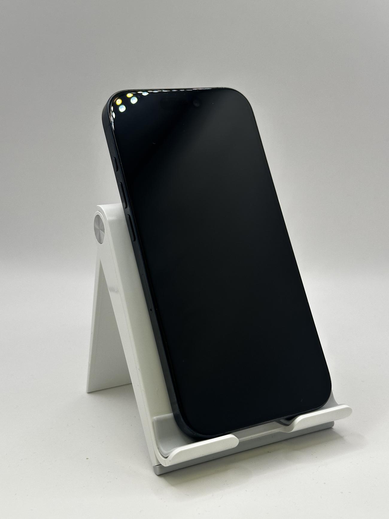 Fc9e04e7b3bc928520337ee059b2dd81f40052aa large