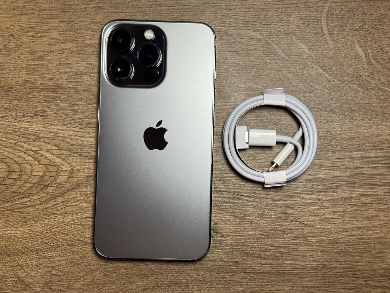 241b2069e4dee055d33c603f2e940f68bf712d85 large