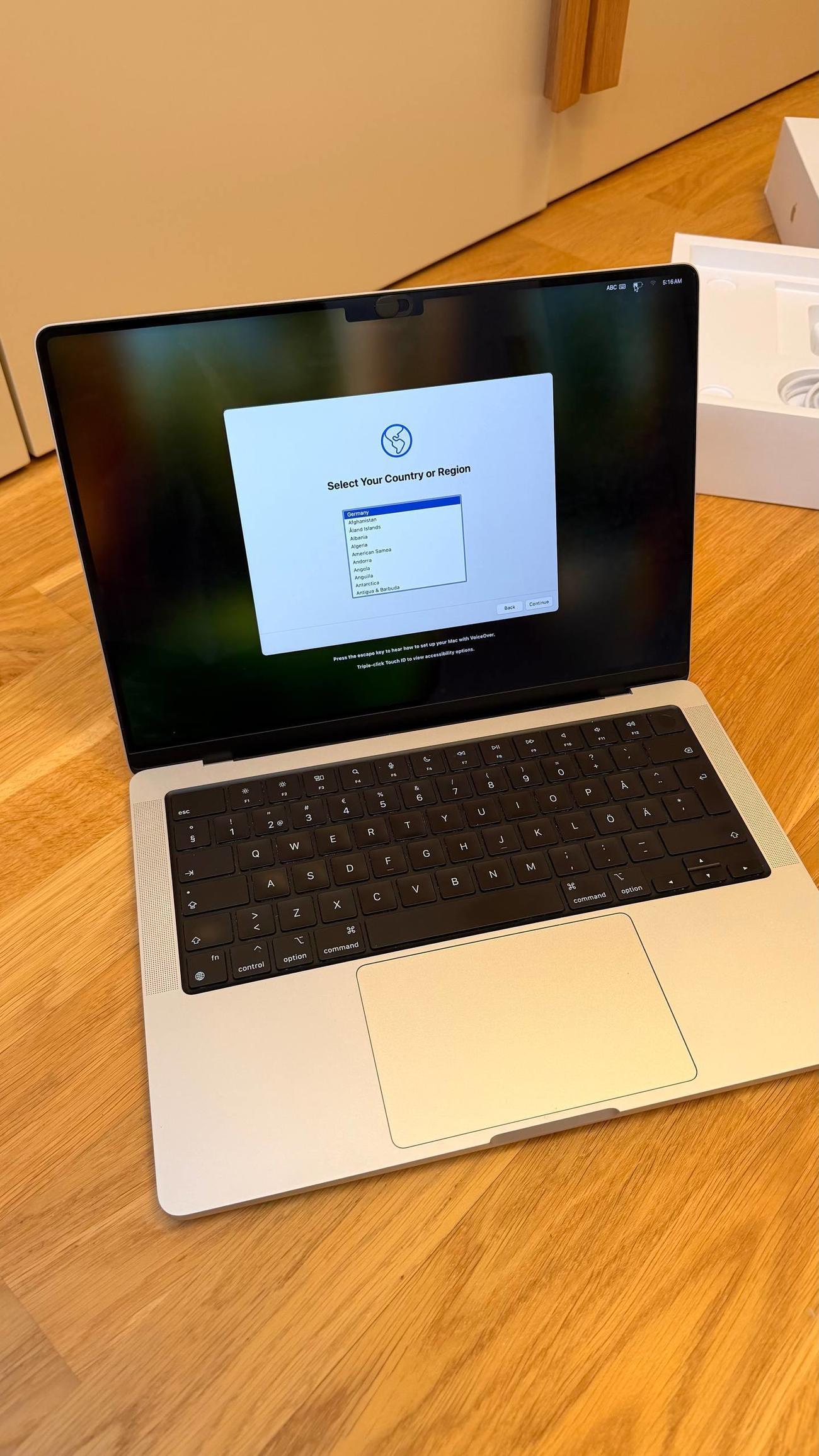 83b2ebbbd2b520324ece448e44d826ca5bb714cf large