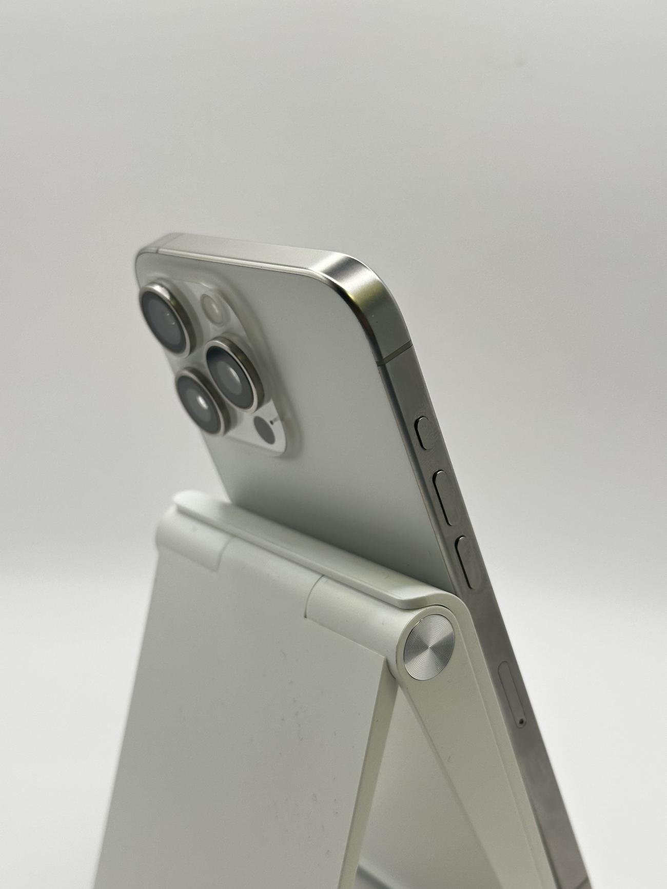 4a13118d0c56f3fee000579d043b90a284cdccf3 large