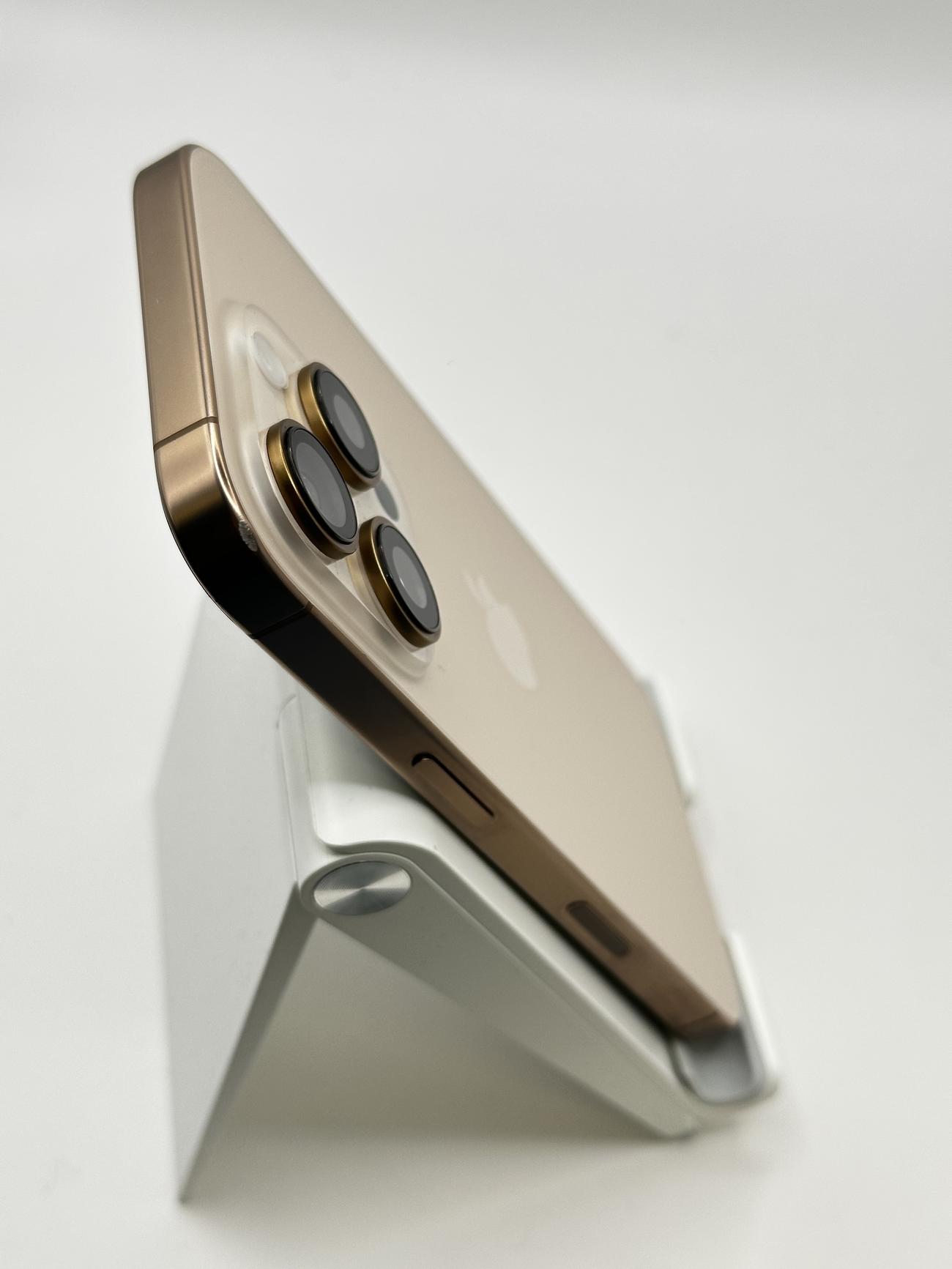 D537e73edac5e6e6b92731d7b436ee3a06ef7e20 large