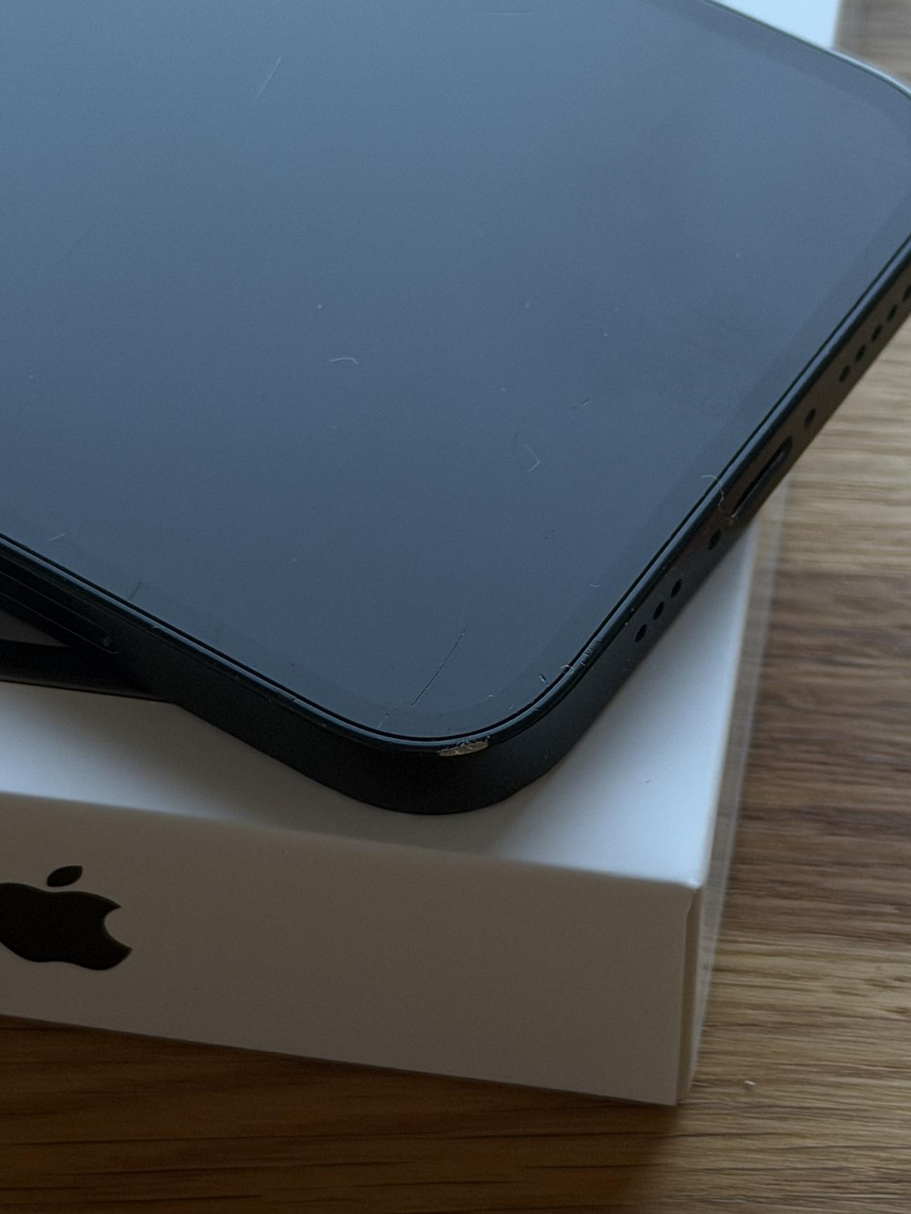 B022d3d292f206a3aa50ee9eb769239d43befc73 large