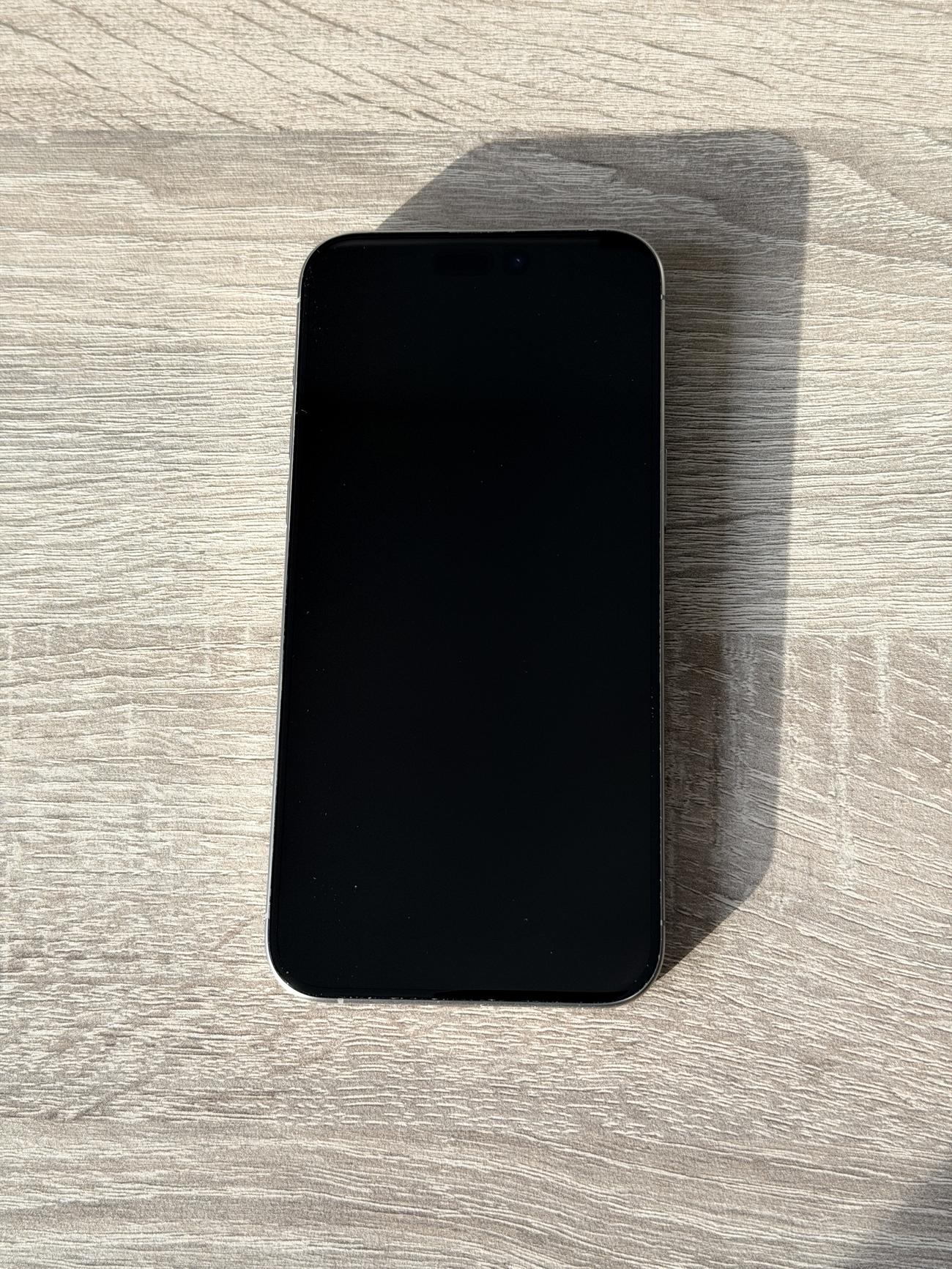 5c768459170f2582172cf22b53eb98058d547422 large