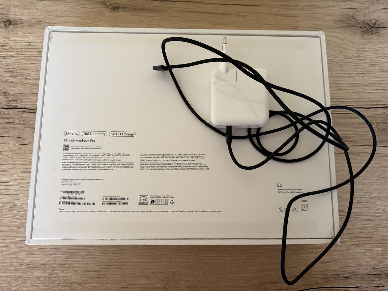 922f91b2e0eed11a74350cedc0a1cb882cfc1d5c large