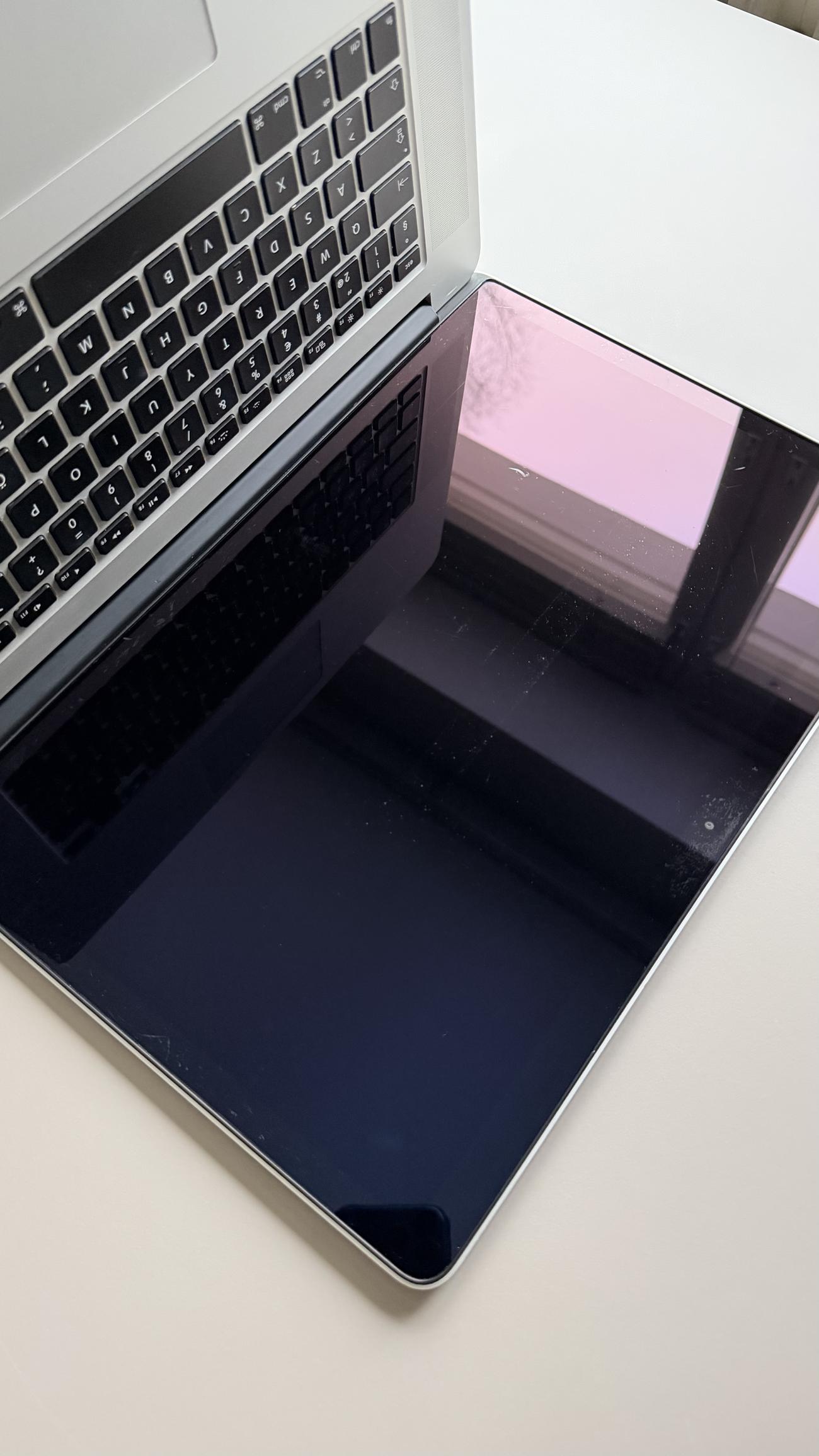 F47bafa0581f83561396db72bce113ec799cf9d7 large