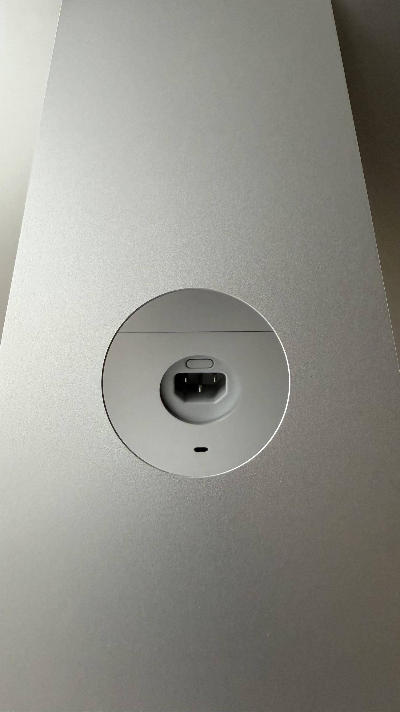 Caffecef5a1bdd58c1e17b6ccdecb2e9559df904 large