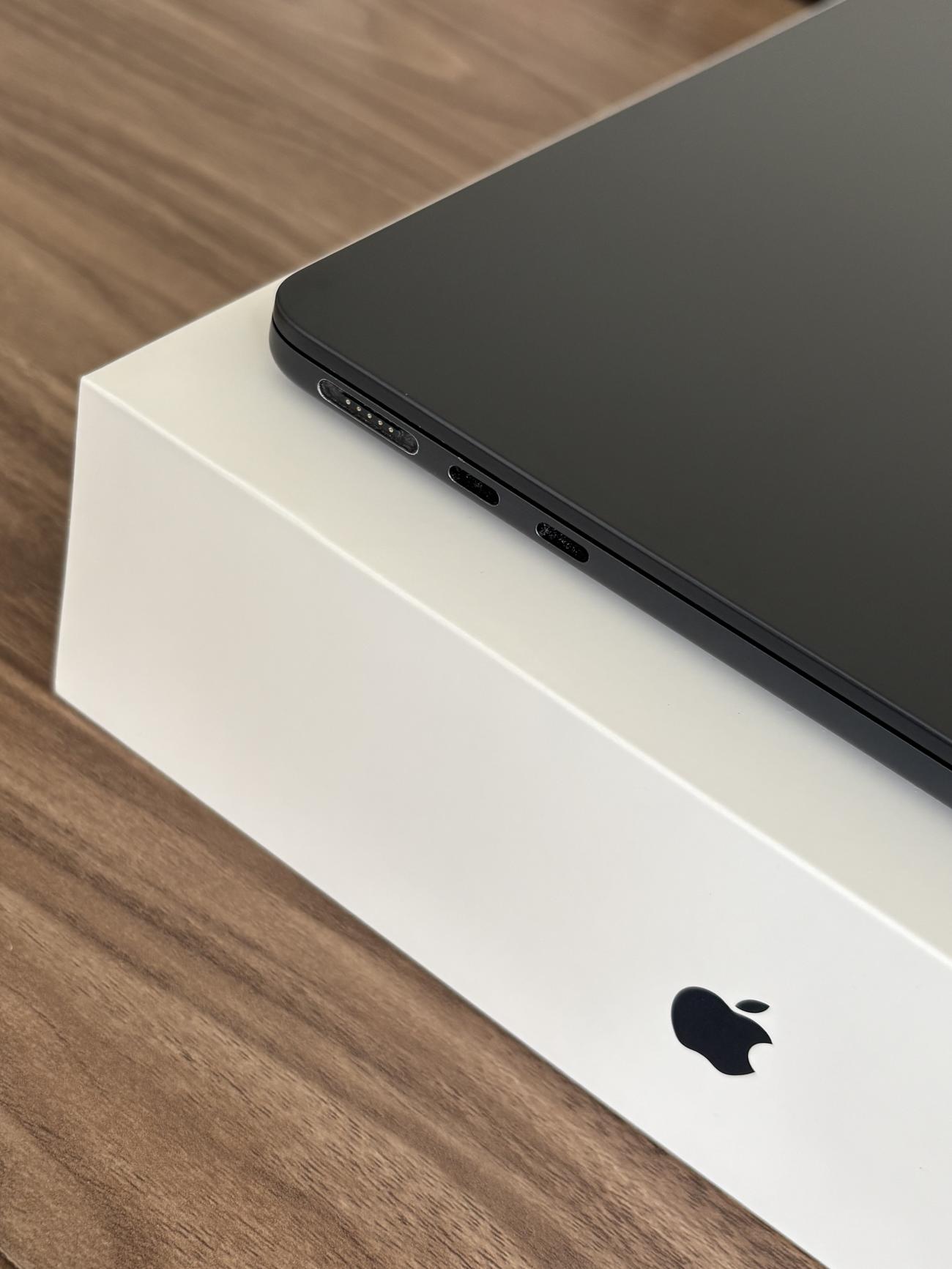 C9dee5b073b2b9213597bf32d21c544529c8cc44 large