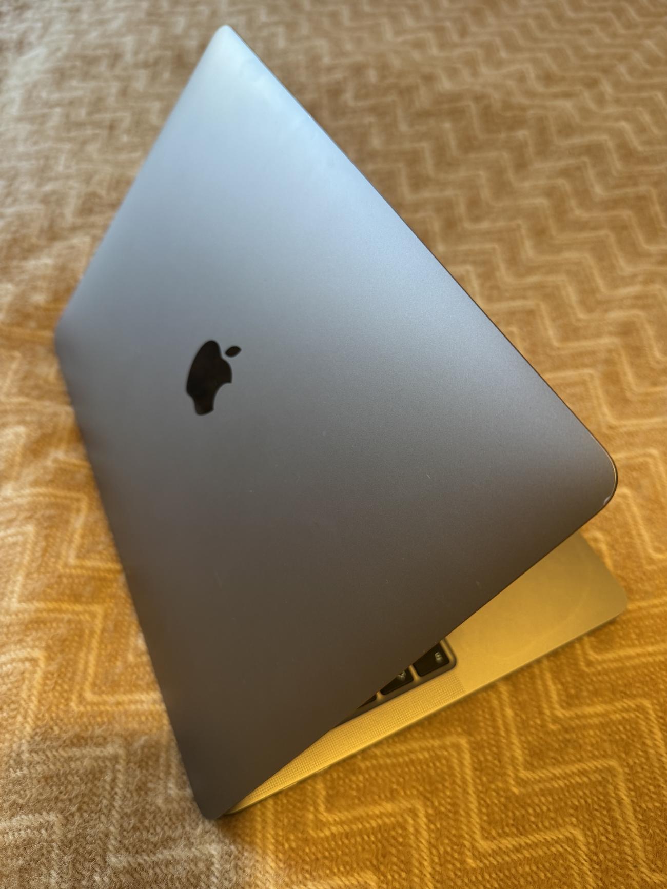 614ddfca81c643d231d60aa51c4ebccac4fa7bc5 large