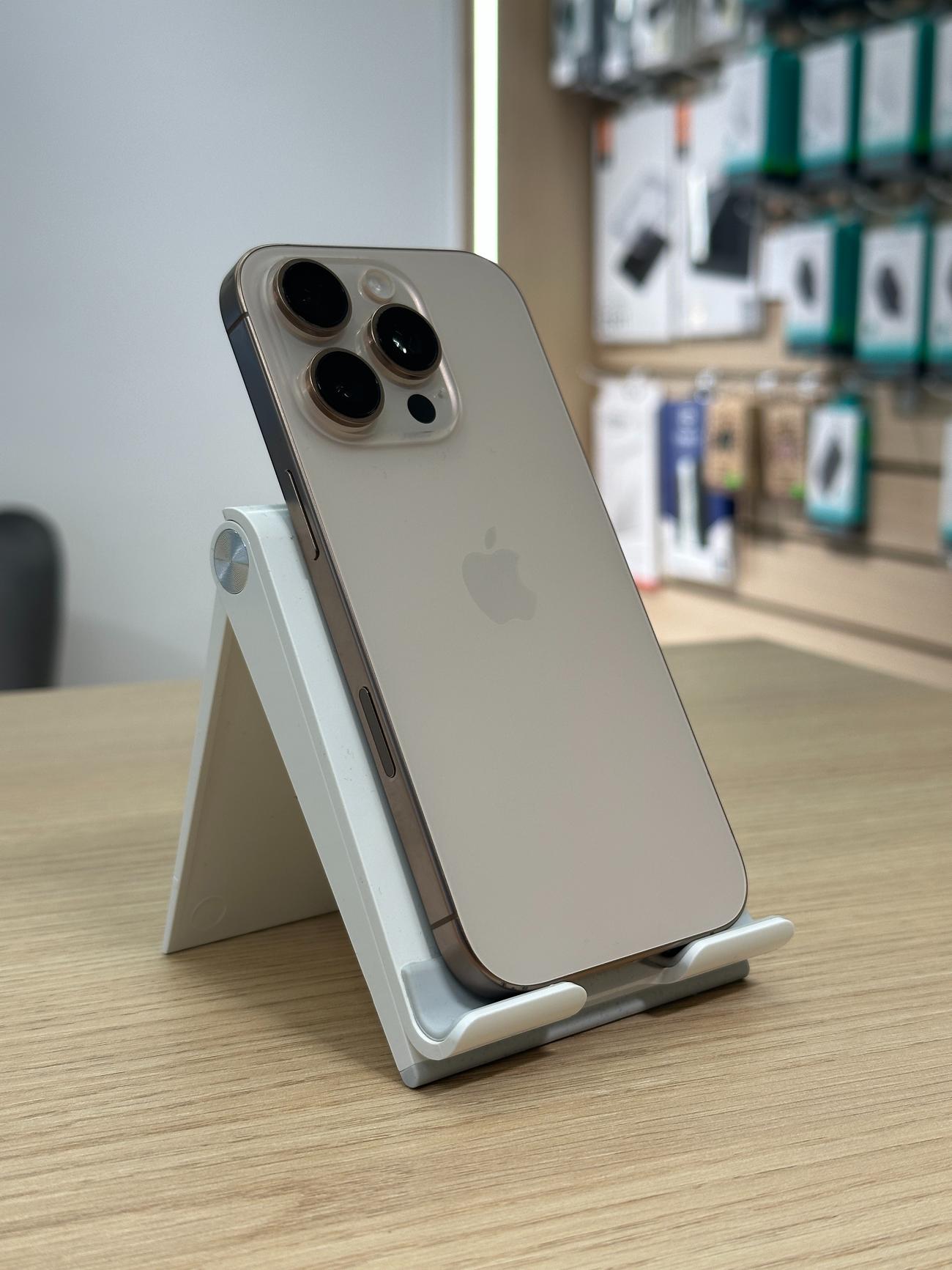 53c62b8ece7c17791f5141b9962c7613d99fd661 large