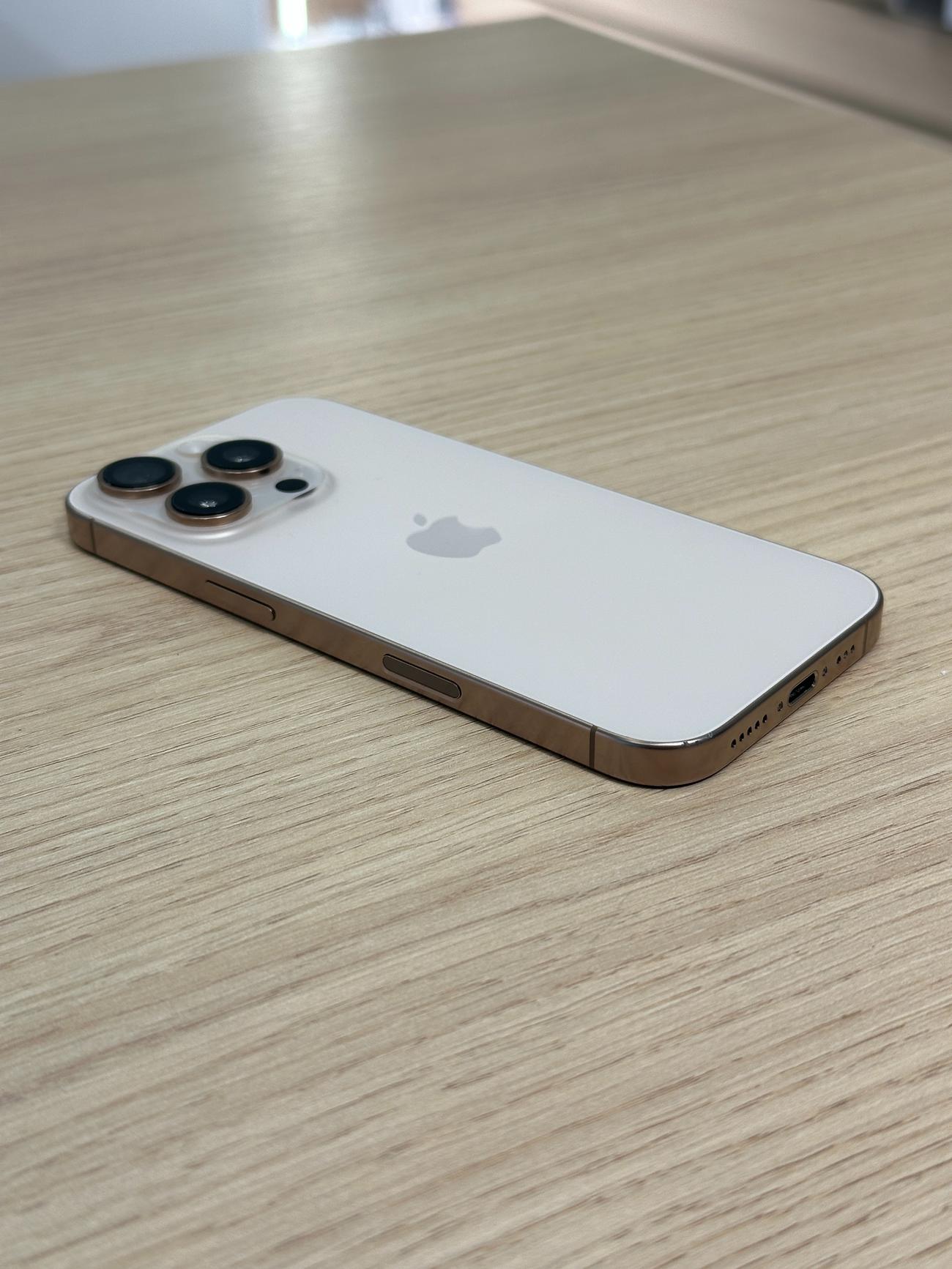 C522f9b2756debb9c7b02d68065ce3ca359b5a8e large