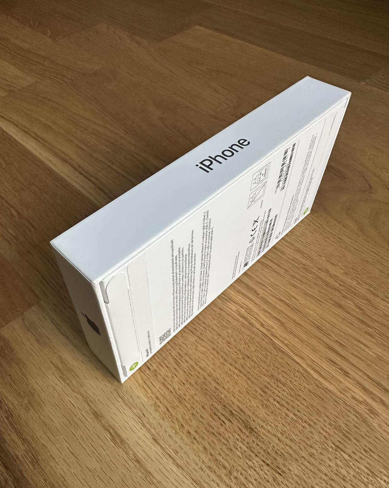 2d556296fbaba68da4b241e5d65a5163a7fc5f41 large